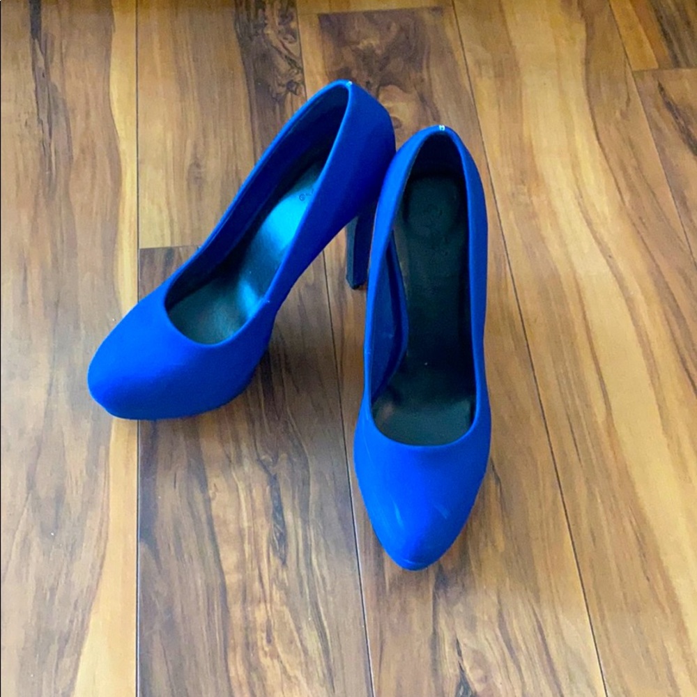 Cobalt Qupid shoes